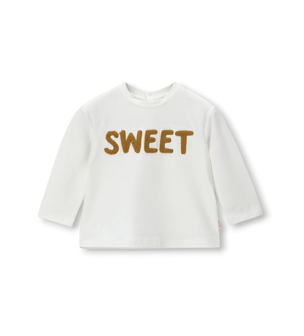 #Color_Off White