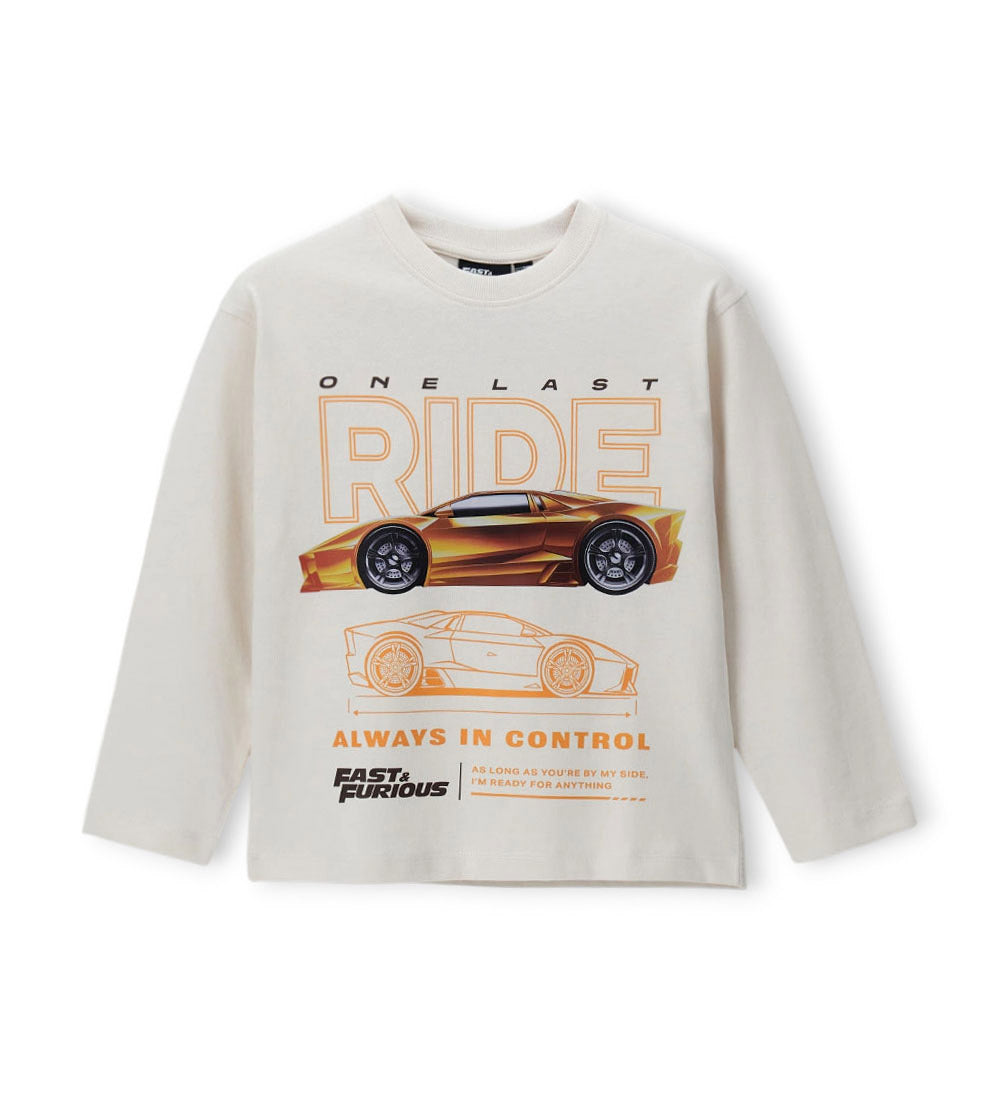 #Color_Off White